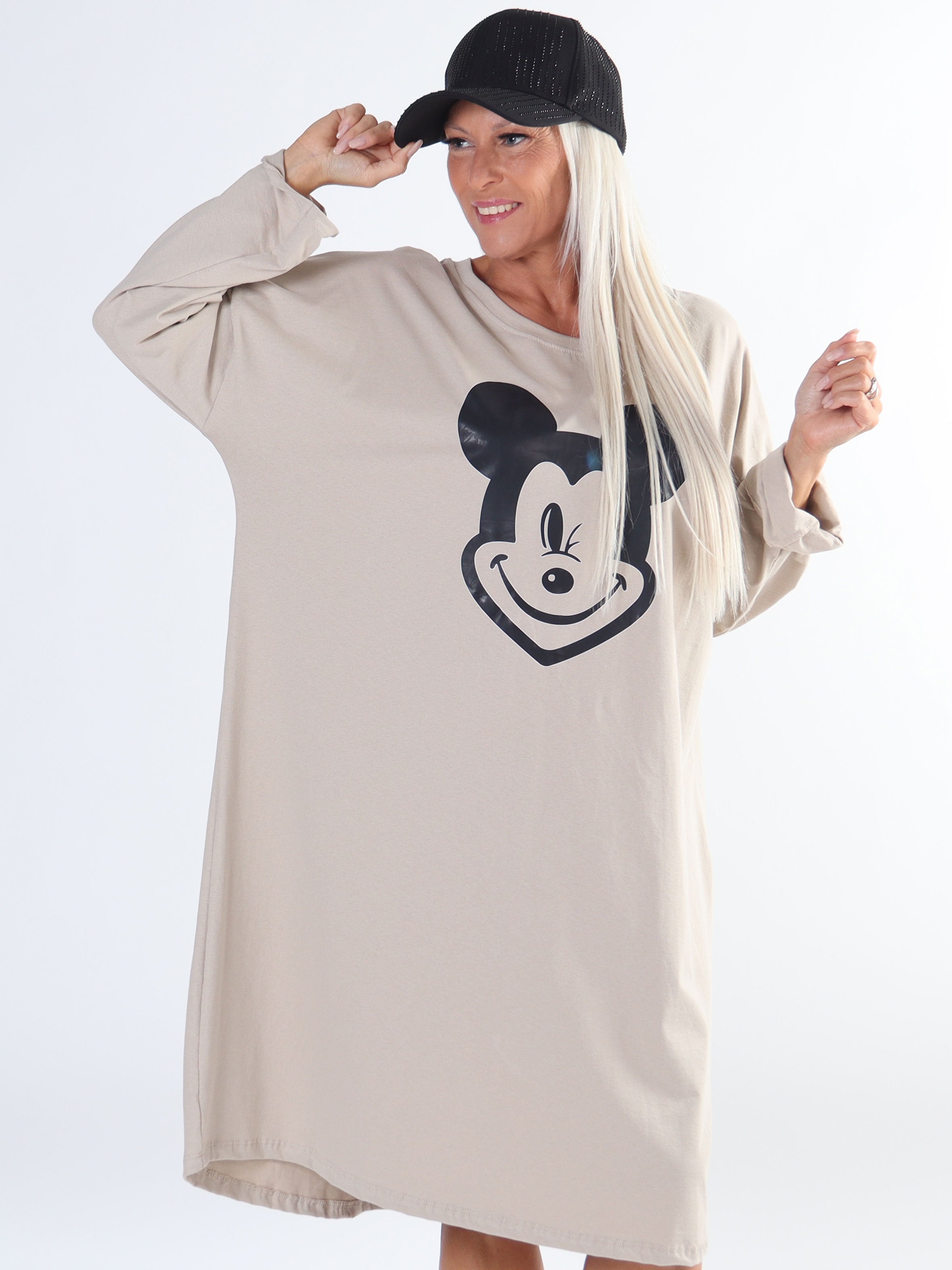 Amal - Lang plus size kjole i bomuld med tryk foran